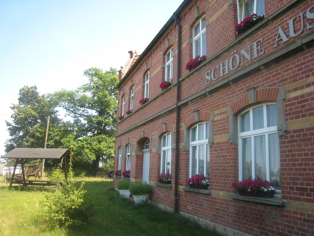 Hotel Schoene Aussicht Weißenfels Exterior foto